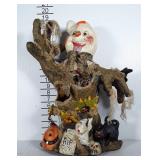 Halloween scarecrow,  lights up and makes scary