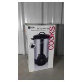Coffee urn, 55 cup capacity