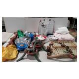 Mixed lot, palm tree blow up, two Whopp air, two