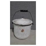 Enamel diaper pail