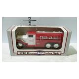 ERTL die-cast metal, 1930 Diamond "T" Tanker