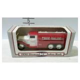 ERTL die-cast metal, 1930 Diamond "T" Tanker