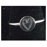 Size 8- Sterling silver heart stamped ring