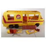 Vintage Barbie camper, needs reassembled and