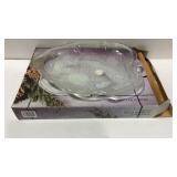 Styleretter pinecone platter and three servings