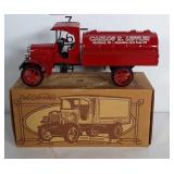 Ertl Collectibles 1925 Kenworth die-cast metal