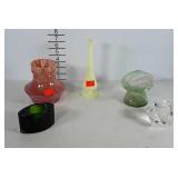 Home decor lot: Fenton bud vase, pink and green