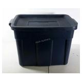 Rubbermaid Roughneck 18 gallon tote