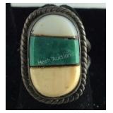 Size 5.5- Sterling silver shell and malachite