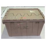 Locking lid tote. Does haspve cracking in b