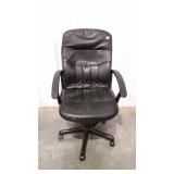 Office executive style desk chair, seller code LW