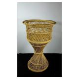 Wicker plant stand, 19" tall