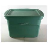 Sterilite tote with lid. 73 quart.