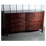 Dresser 10 drawers, 4 narrow across top, 6