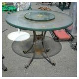 Patio Table, 40" glass top with lazy susie,