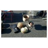 Gardners Decor lot, tin ware made wall picket