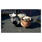 Gardening Decor lot. Cast iron made, plant stand,