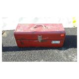 Vermont American 22" portable tool box