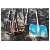 Long-handled tools, metal shovel, brakes, hoe,