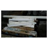 Lighting lot, older 4ft Floursent fixtures, one