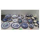 Blue Willow dinnerware, includes, plates, bowls,