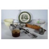 Kitchenwares: casserole dish with lid,  small