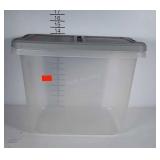 29 Qt. HEFTY brand poly storage container