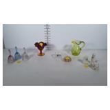Glass trinket lot: Fenton,  Lenox, Belleek plus