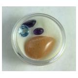 Capsule with gemstones 4