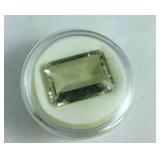 Capsule with large gemstones