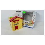 Mindscope pet bank, battery operated with box