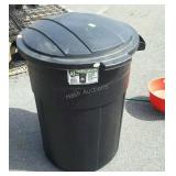 32 gal trashcan and a plastic bucket