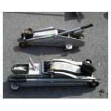 Two Jacks one is missing a handle