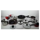 Pots and pans, some lids