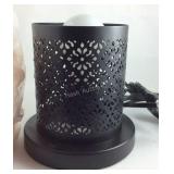 Black iron cutout rock salt lamp 6in new with