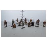 Lot of cast metal toy soldiers. Most are unmarked