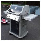 Weber Propane Grill, 2 burner but one knob is