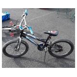 Kid;s Schwinn Amplify Bike 16", back tire is bald