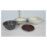 Pottery bowls and a tray