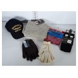 Accessories lot: hat, suspenders, gloves, new