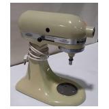 Kitchen Aid Mixer, note the mixer only no bowls,