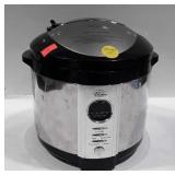 Wolfgang Puck Bistro collection pressure cooker,
