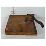 Ingento Paper Cutter