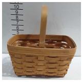 2002 Longaberger Basket with handle