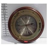 Battery operated quartz ship