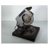 Black&Decker 8 1/4" compound miter saw, works
