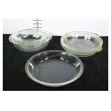 PYREX bowls and pie plates. Seller code LW.