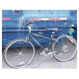 Bicycle, Trek 700, 26" tires need Air, nice