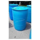 Blue poly 55 gallon Drum, missing one of the lid