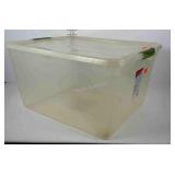 Rubbermaid Revelations clearview tote with lid,